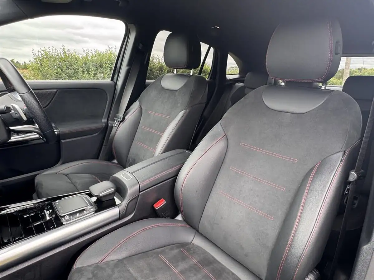 2022-mercedes-benz-gla-class-13-gla-200-amg-line-premium-big-9