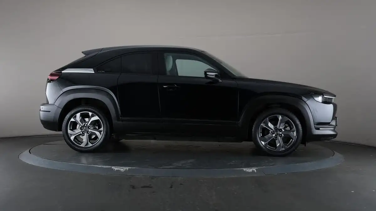 2021-mazda-mx-30-e-sport-lux-big-58