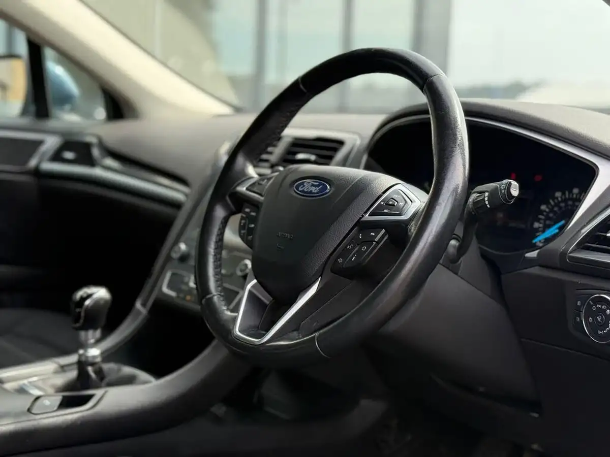 2021-ford-mondeo-20tdci-zetec-edition-estate-big-2