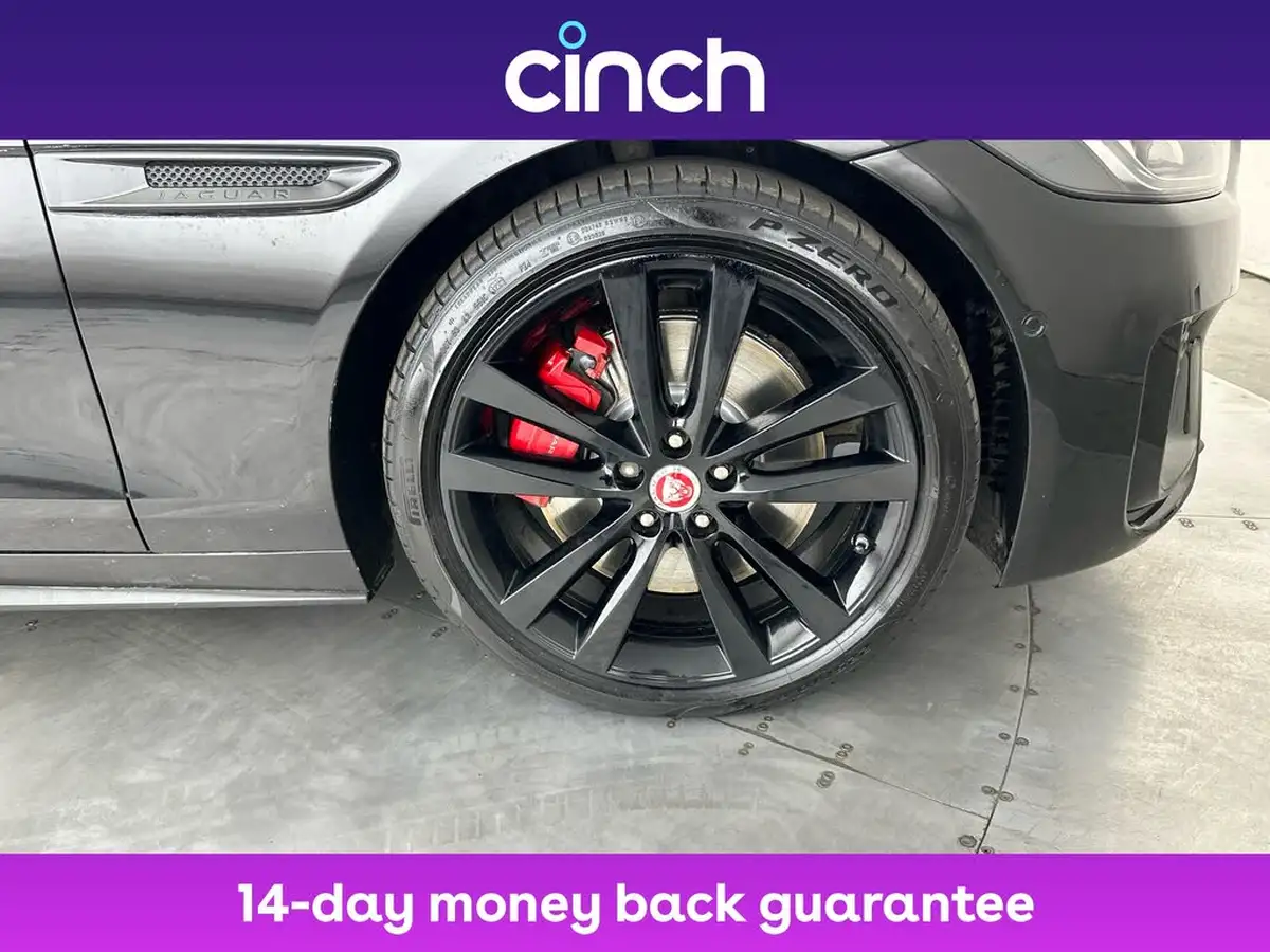 2021-jaguar-xe-20-d200-r-dynamic-black-big-26