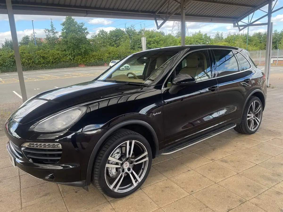 2012-porsche-cayenne-30-s-big-6