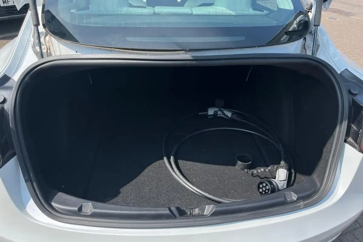 2020-tesla-model-3-e-performance-big-20