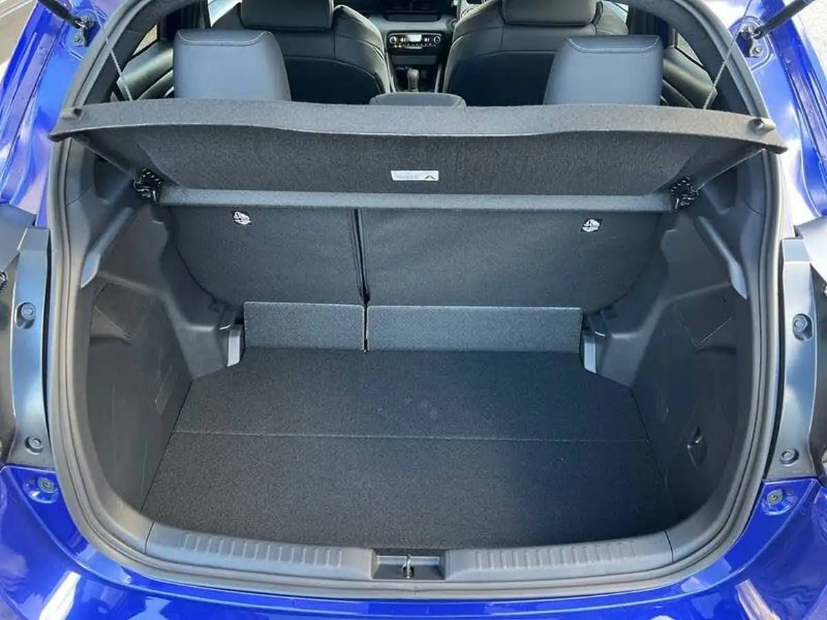 2024-mazda-mazda2-15-homura-big-8