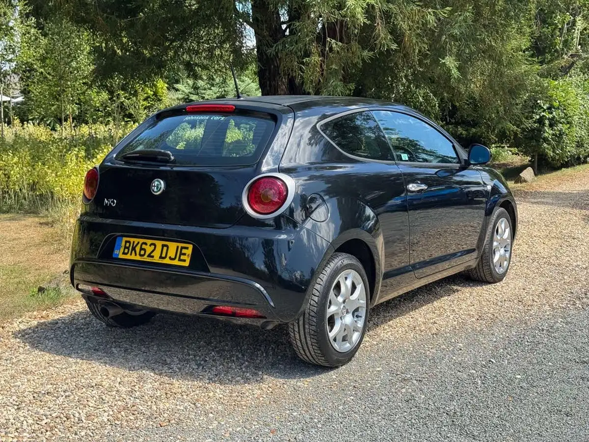 2012-alfa-romeo-mito-14-sprint-tb-multiair-105bhp-big-7