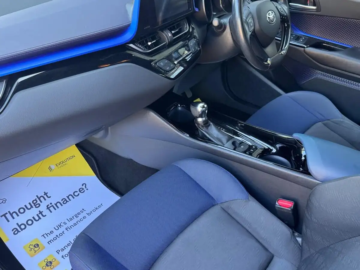 2018-toyota-c-hr-18-vvt-i-dynamic-big-12