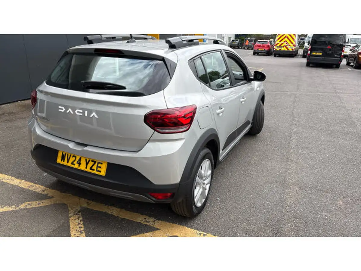 2024-dacia-sandero-stepway-10-tce-expression-90bhp-big-37
