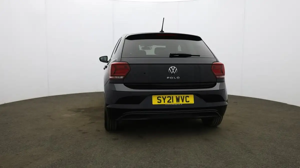 2021-volkswagen-polo-10-united-big-56