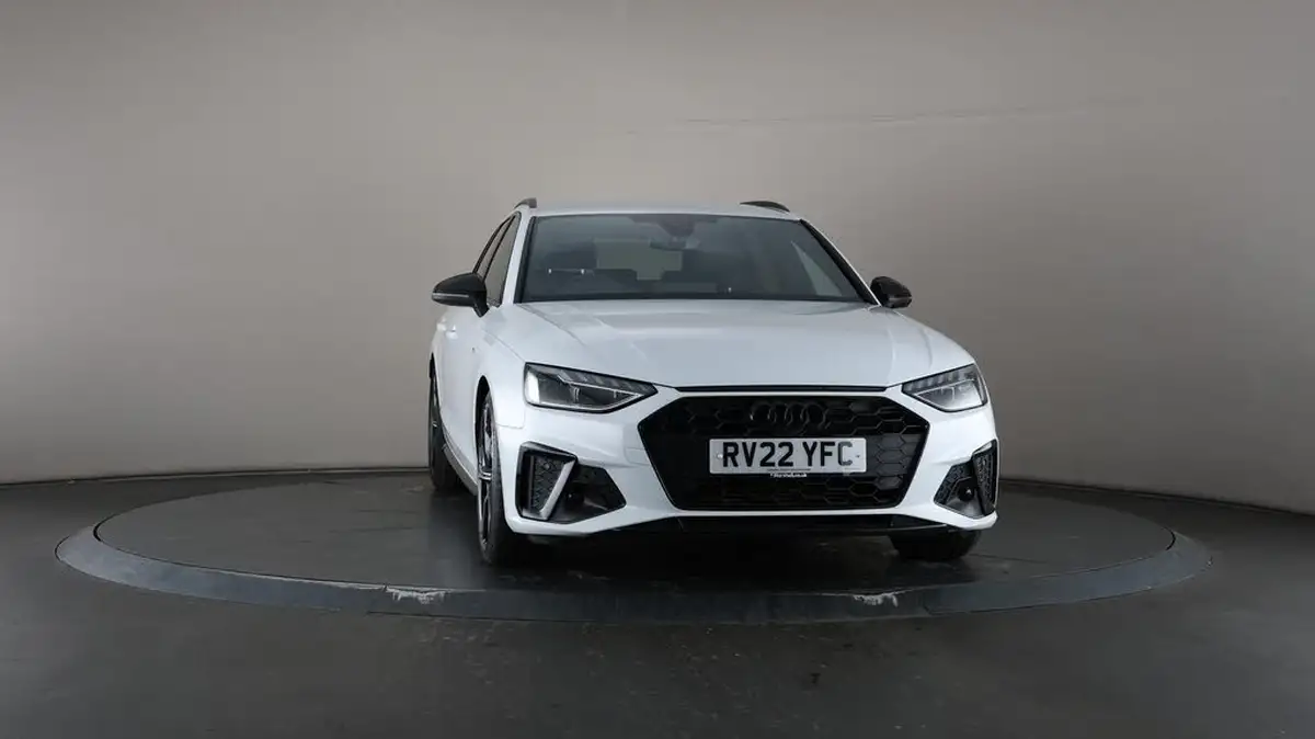 2022-audi-a4-avant-20-35-tfsi-black-edition-s-tronic-big-50