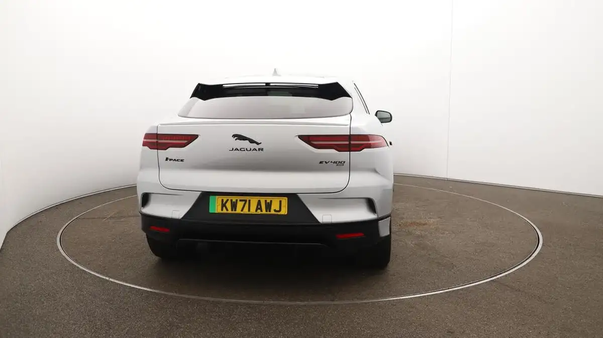 2022-jaguar-i-pace-ev400-hse-black-big-59