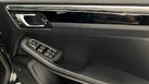 2020-porsche-macan-30-v6-s-small-30
