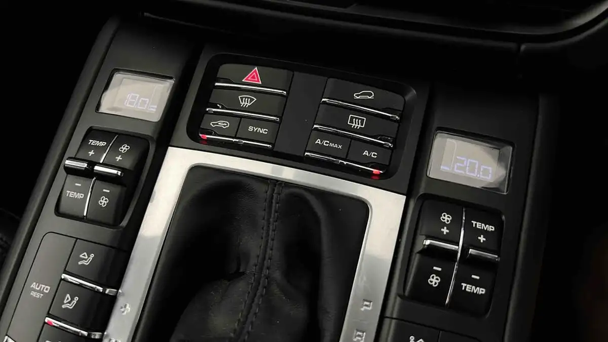 2020-porsche-macan-30-v6-s-big-19