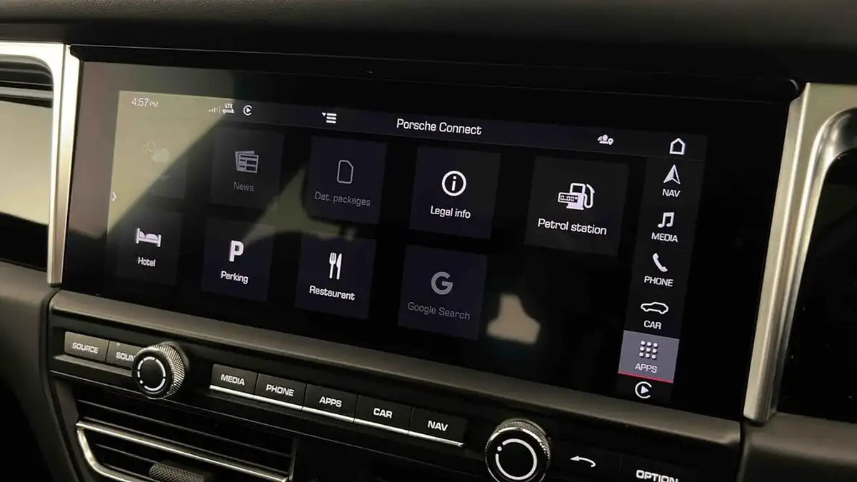 2020-porsche-macan-30-v6-s-big-43
