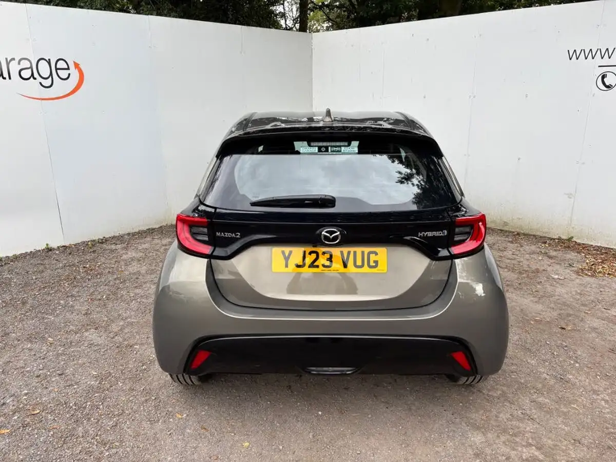 2023-mazda-mazda2-15-agile-big-9