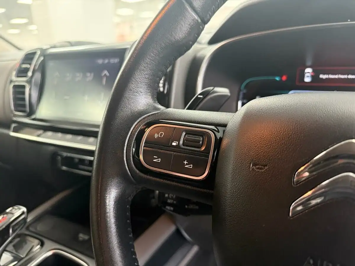 2019-citroen-c5-aircross-20bluehdi-flair-big-30