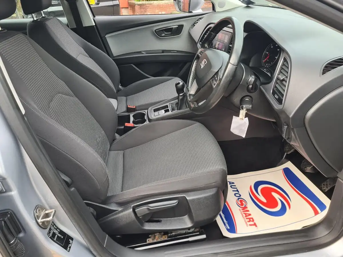 2020-seat-leon-16tdi-se-estate-big-21