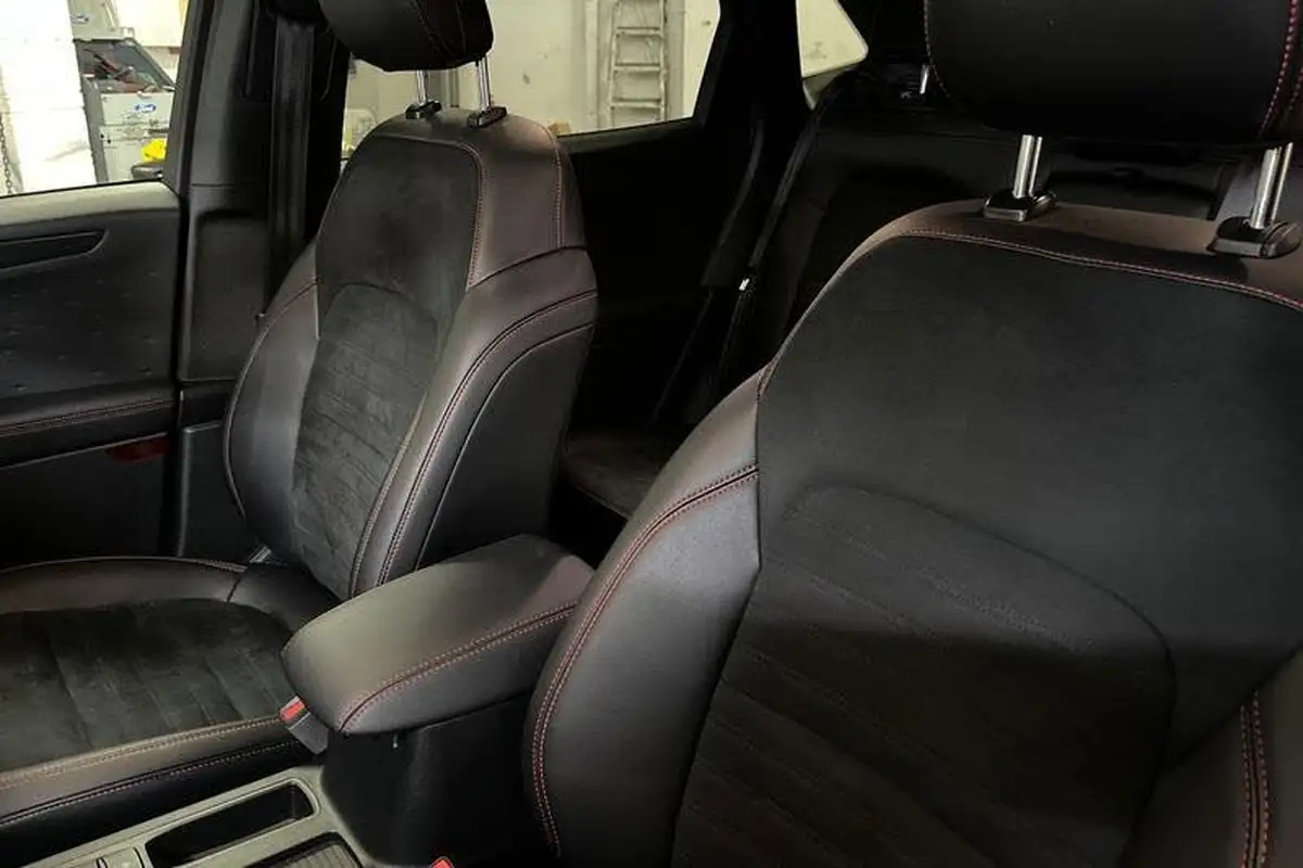 2020-ford-kuga-15-st-line-first-edition-big-18