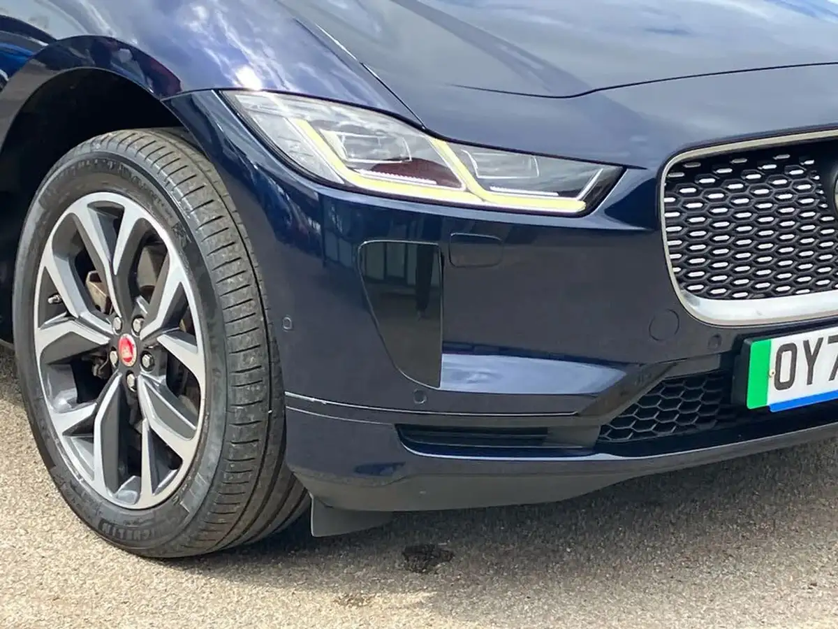 2020-jaguar-i-pace-ev400-hse-big-39