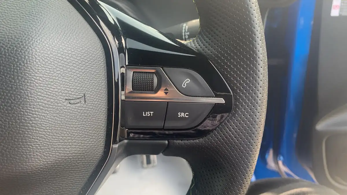2022-peugeot-208-e-gt-136bhp-50kwh-big-23
