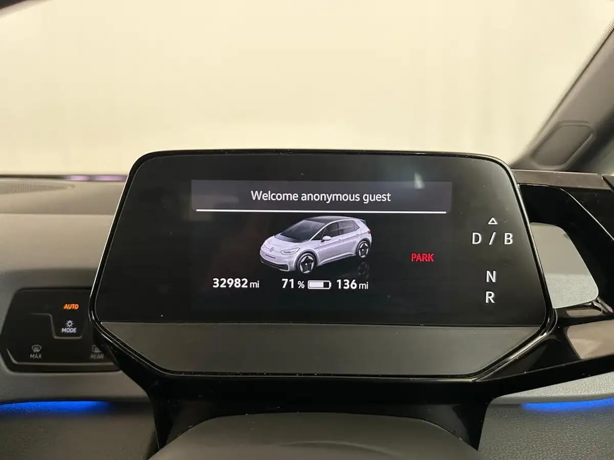 2021-volkswagen-id3-e-life-204ps-58kwh-pro-performance-big-37