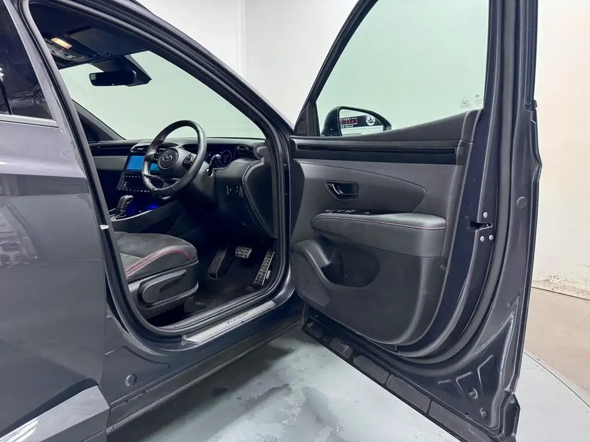 2022-hyundai-tucson-16-t-gdi-n-line-150ps-48-volt-mhev-dct-big-15