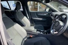 2024-volvo-xc40-20-b3-plus-small-24