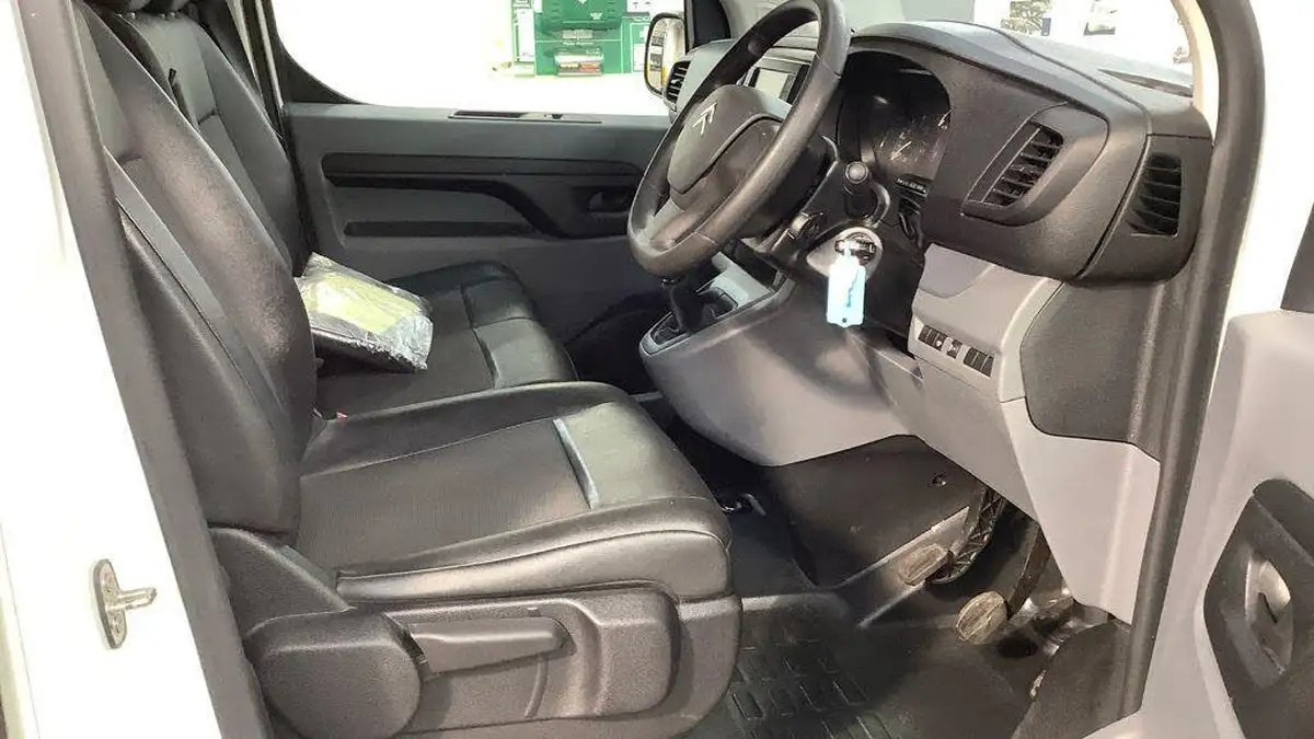 2021-citroen-dispatch-15bluehdi-enterprise-xl-1000-100pseu6dt-e-big-8