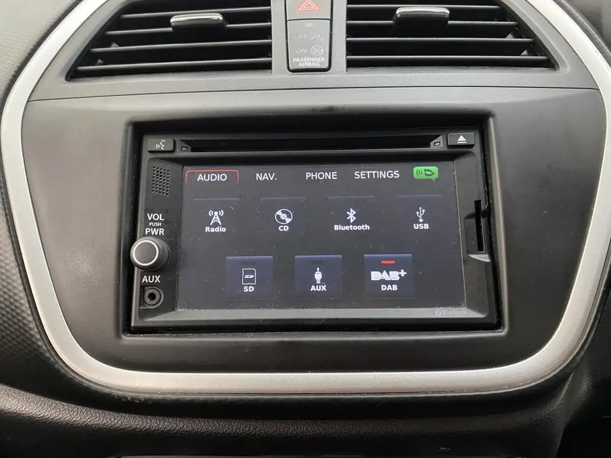 2014-suzuki-s-cross-16-sz-t-big-48