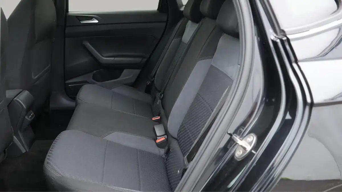 2021-volkswagen-polo-10-tsi-r-line-110ps-big-16