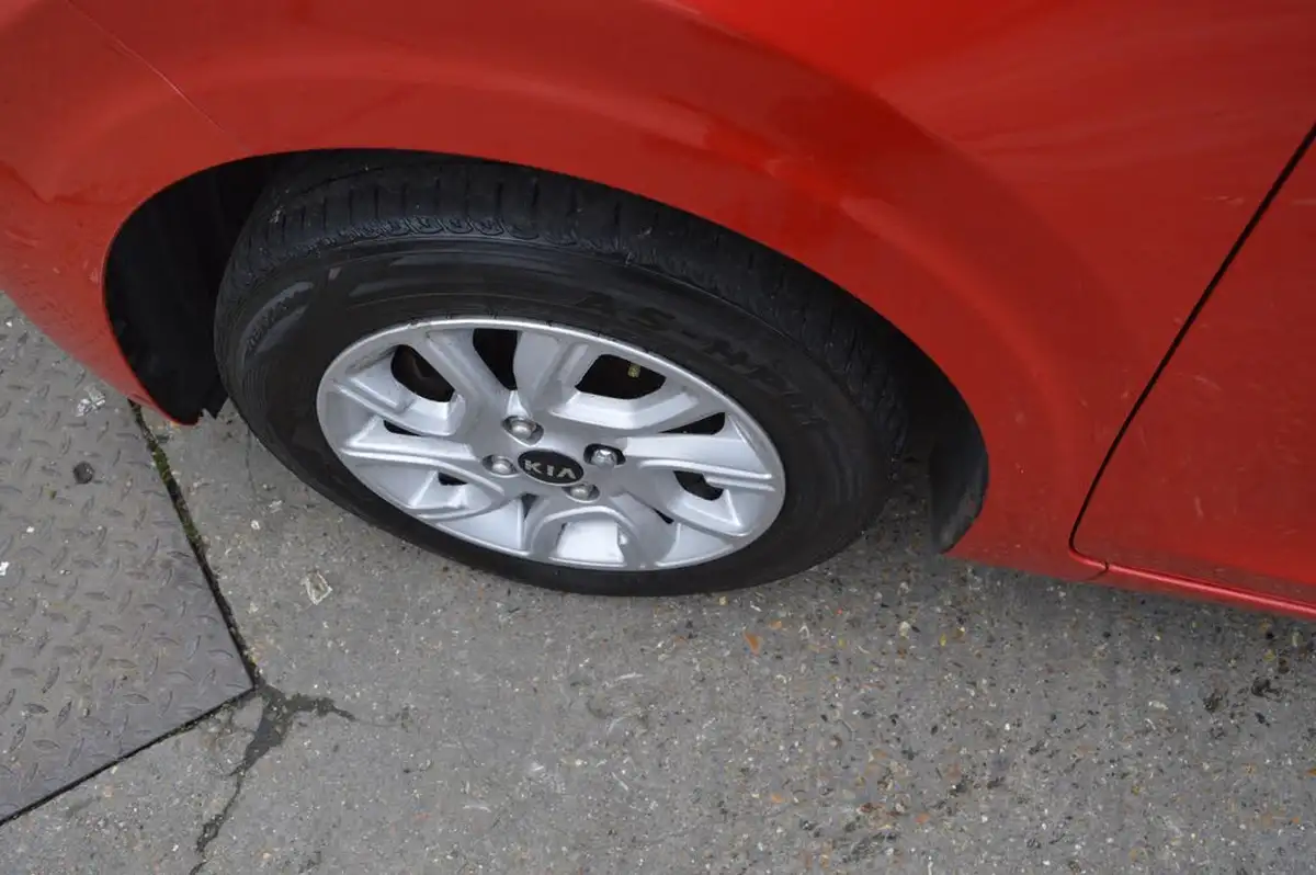 2018-kia-picanto-10-2-65bhp-adap-big-21