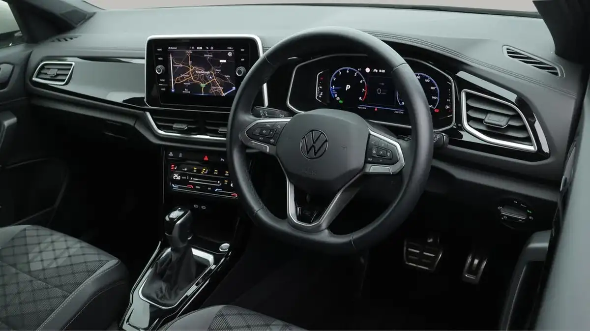 2023-volkswagen-t-roc-15-tsi-r-line-hatchback-5d-dsg-big-9