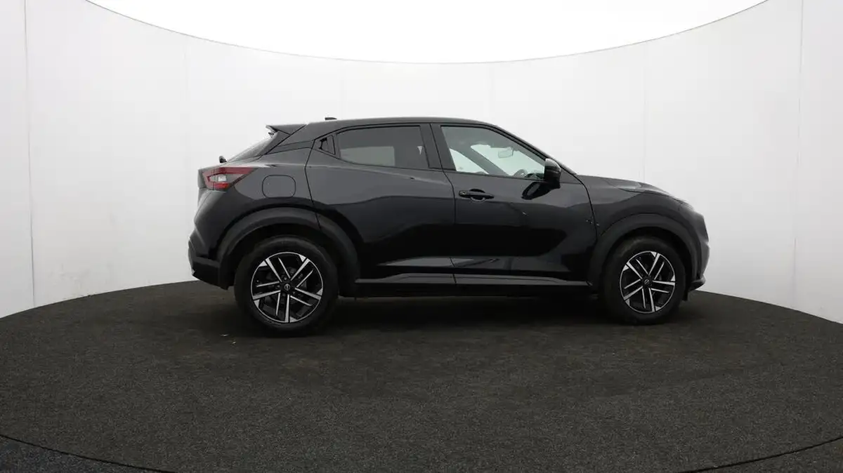 2024-nissan-juke-10-dig-t-n-connecta-big-21
