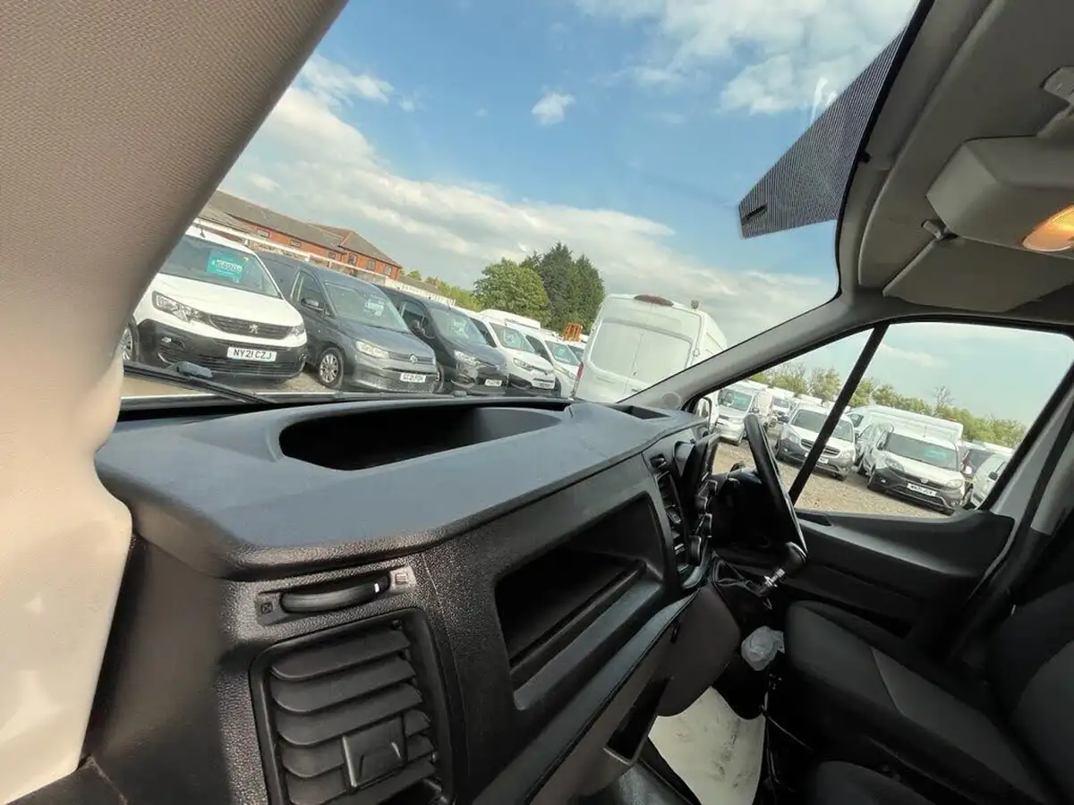 2022-ford-transit-20tdci-350-l2h2-leader-130pseu6d-rwd-panel-van-big-21
