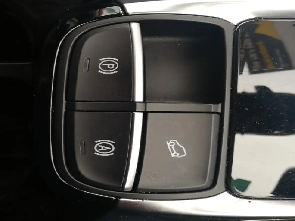 2023-mg-hs-15t-gdi-trophy-258ps-plug-in-hybrid-auto-big-16