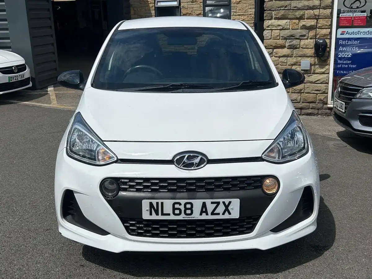 2018-hyundai-i10-10-go-se-67ps-big-2