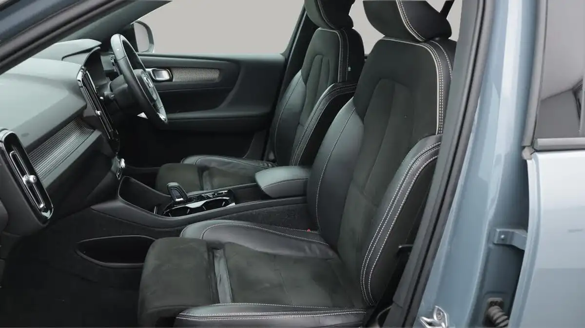 2021-volvo-xc40-15-t5-r-design-262bhp-big-14