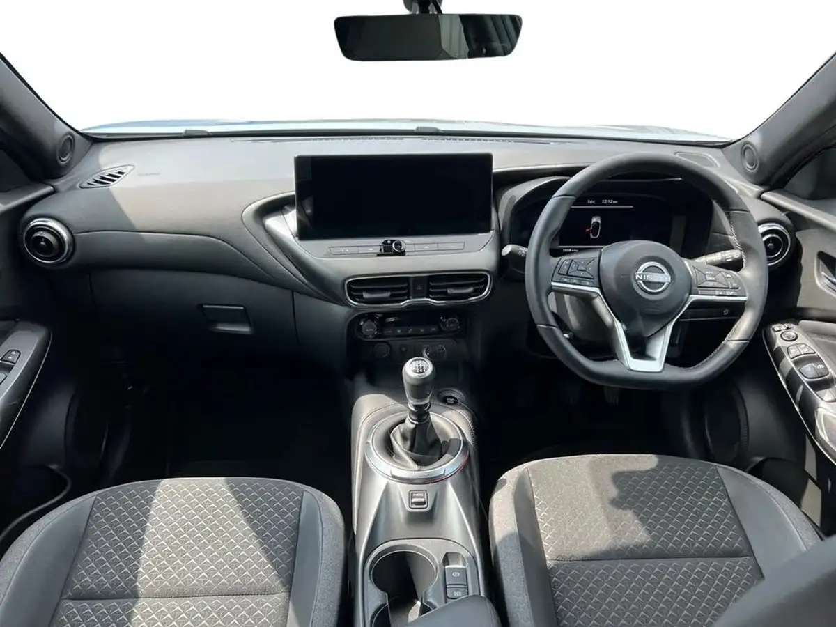 2024-nissan-juke-10-dig-t-n-connecta-big-11