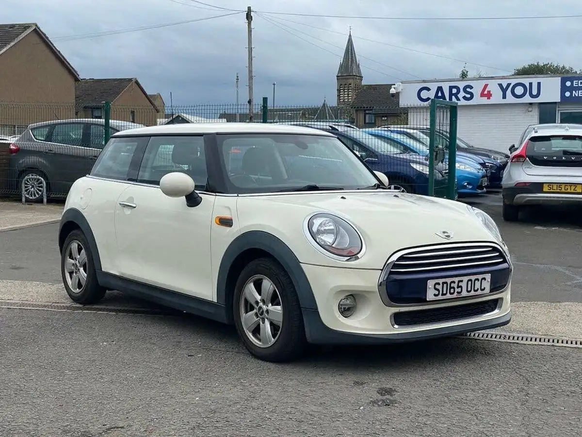 2015-mini-cooper-15-cooper-3d-big-0