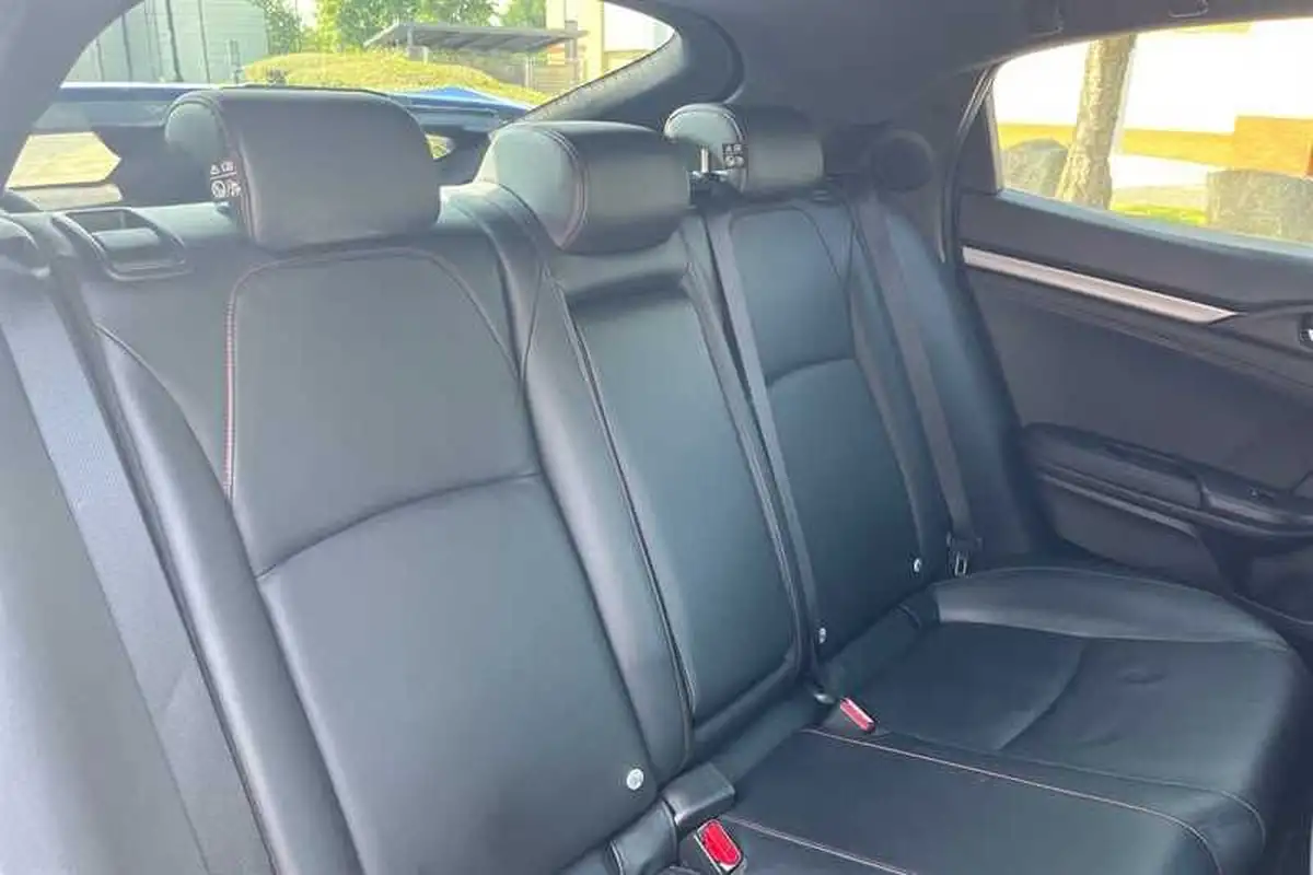 2020-honda-civic-10-vtec-turbo-ex-sport-line-big-23