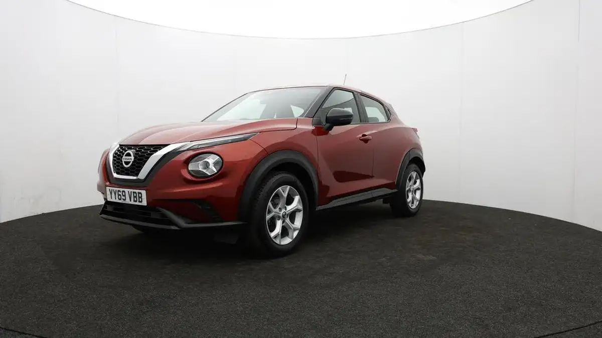 2020-nissan-juke-10-dig-t-acenta-117ps-dct-big-48