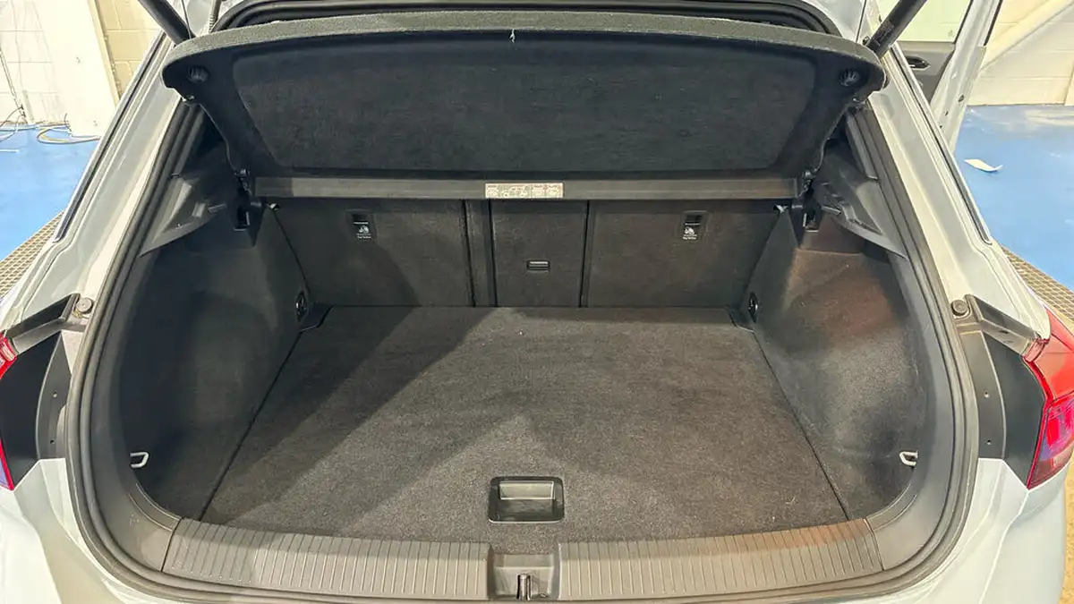 2021-volkswagen-t-roc-20-tsi-r-big-14