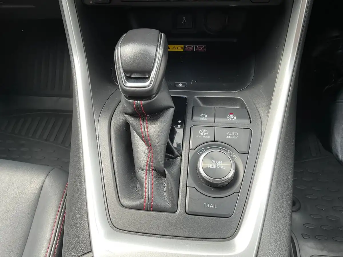 2022-toyota-rav4-25-vvt-i-dynamic-302bhp-plug-in-big-17