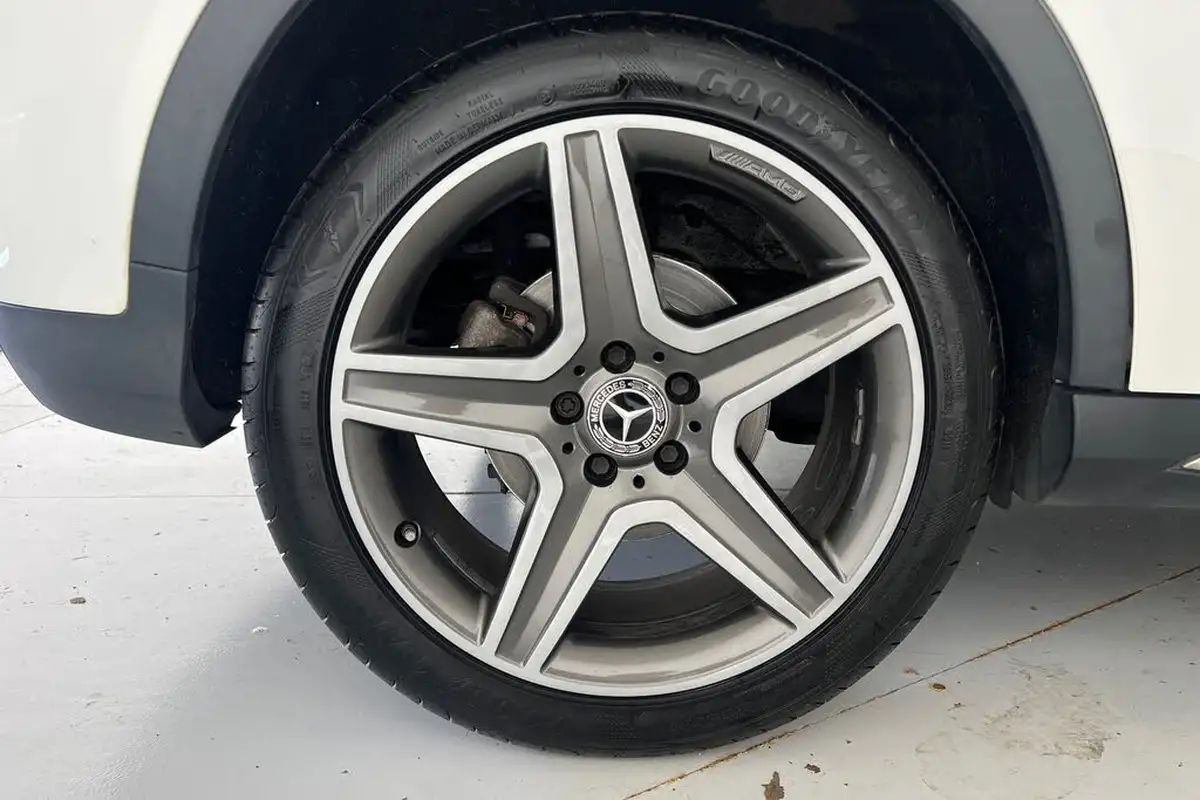 2018-mercedes-benz-gla-class-16-gla-200-amg-line-154bhp-big-22