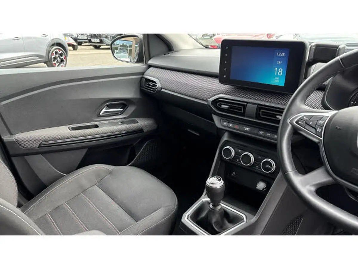 2023-dacia-jogger-10-tce-extreme-se-big-13
