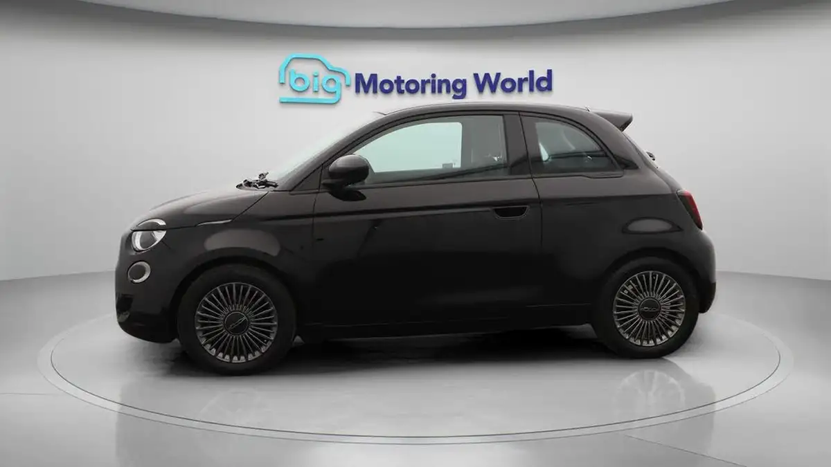 2022-fiat-500-e-icon-117bhp-big-4