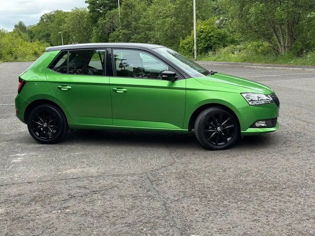 2019-skoda-fabia-10-tsi-colour-edition-big-3