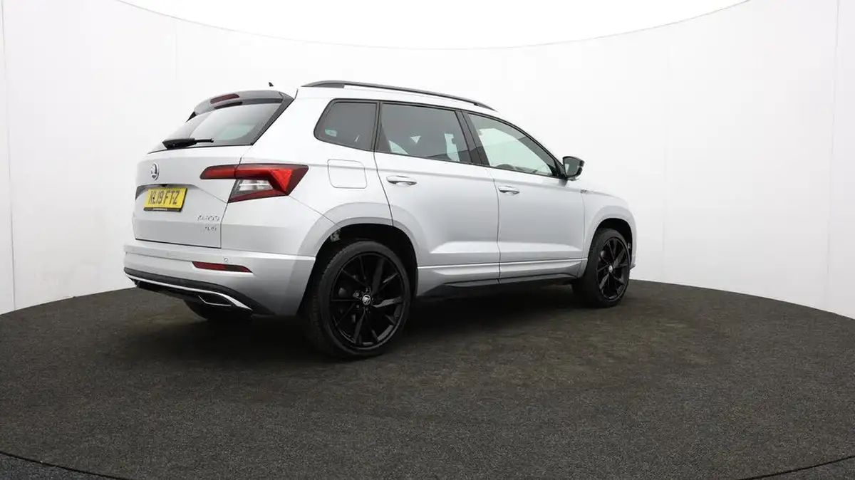 2019-skoda-karoq-20-tsi-sportline-big-36