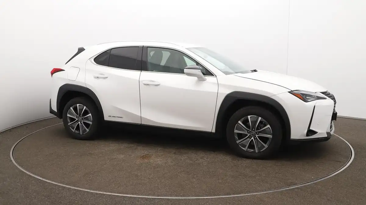 2021-lexus-ux-300e-e-ux-big-46