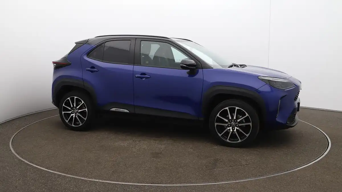 2023-toyota-yaris-cross-15-vvt-i-gr-sport-big-45