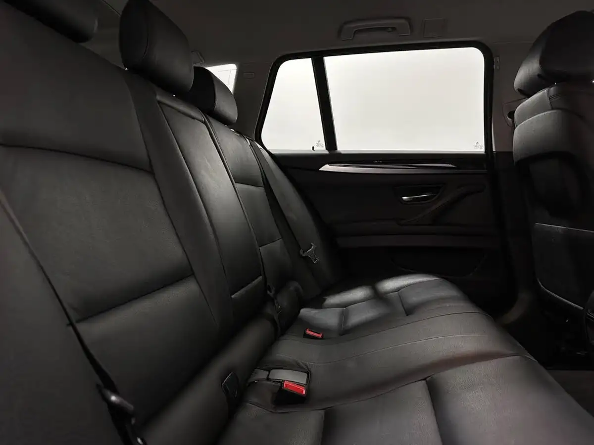 2014-bmw-5-series-20td-520d-se-touring-big-40