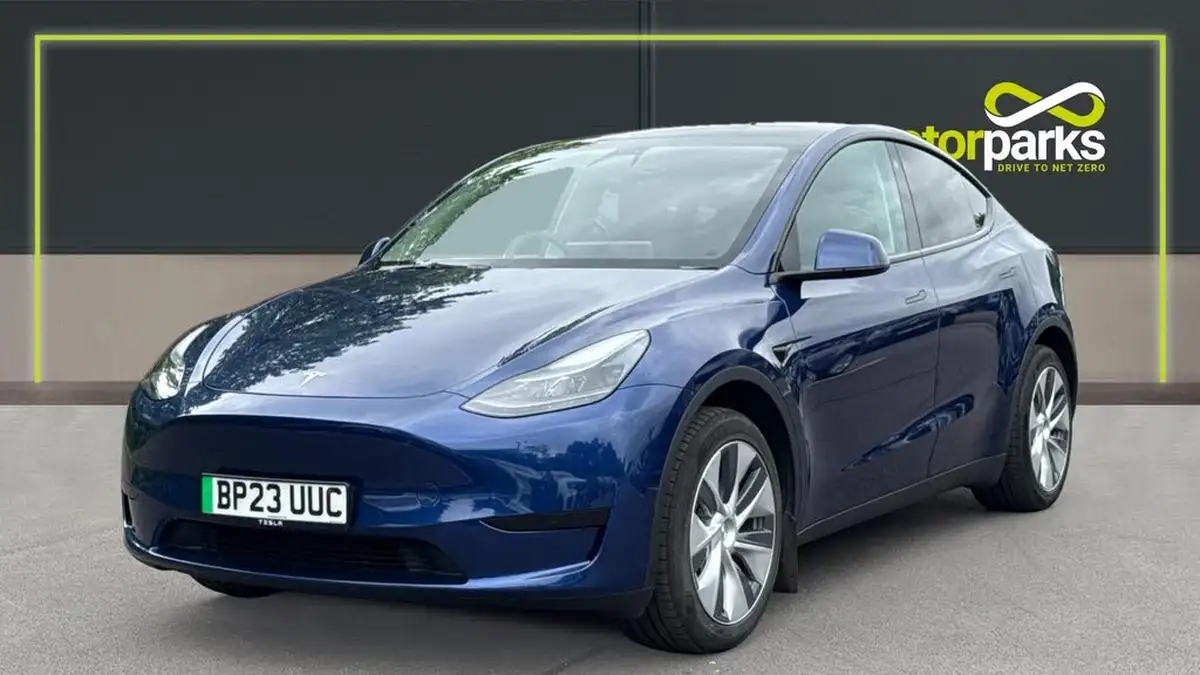 2023-tesla-model-y-e-rwd-big-6